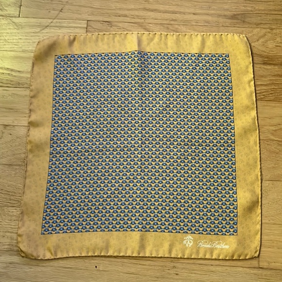 Unique Brooks Brothers reversible silk pocket square